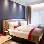Szálloda Express - By Ihg