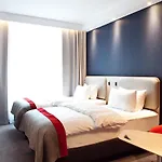 Express - By Ihg 3*