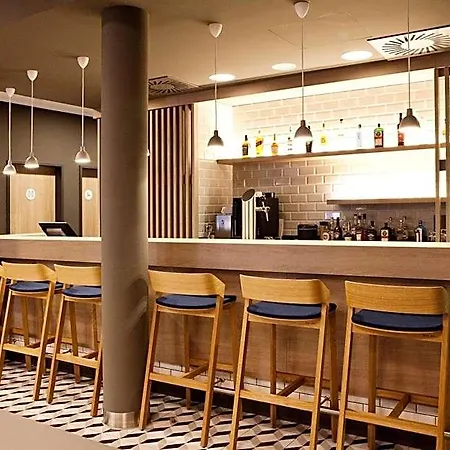 Express - By Ihg Hotel