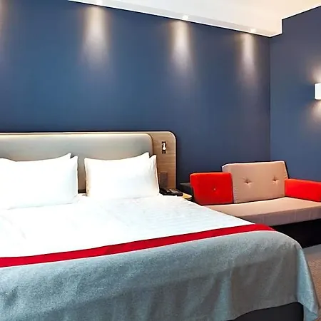 Express - By Ihg Trier
