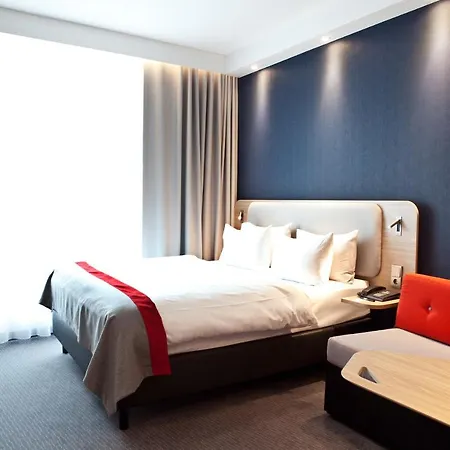 Express - By Ihg Трир