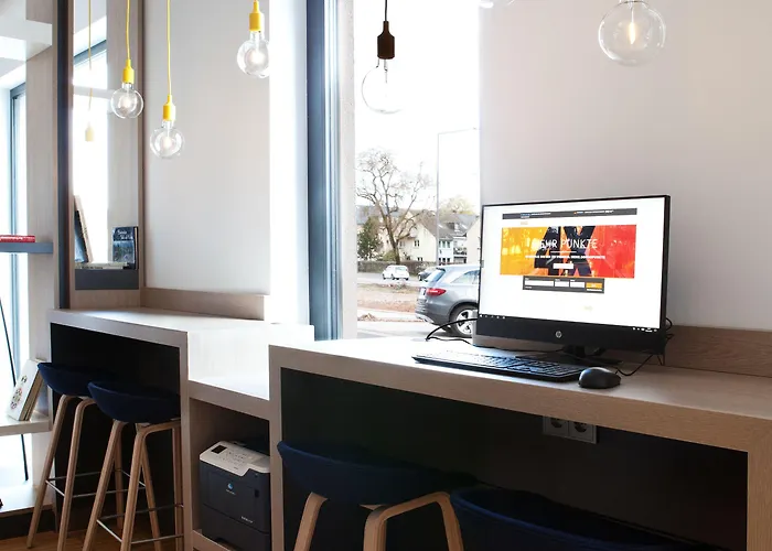 מלון Express - By Ihg 3*