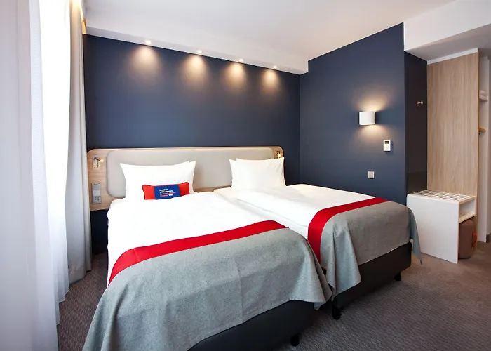 酒店 Express - By Ihg 3*