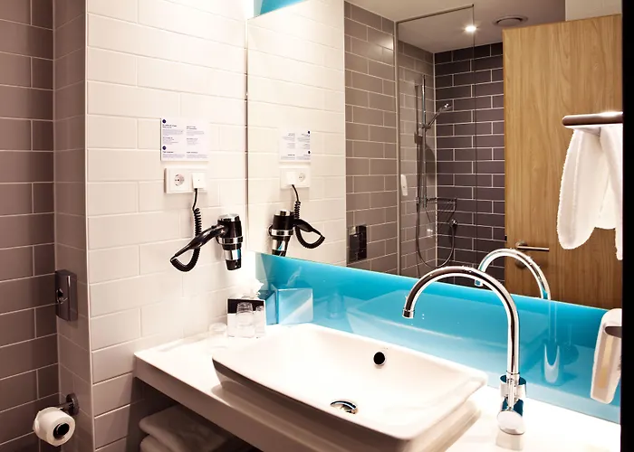 Express - By Ihg מלון טרייר