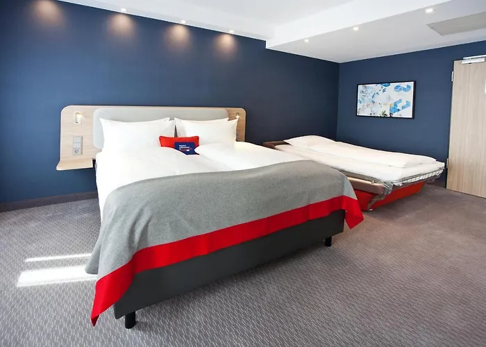 Express - By Ihg 酒店 特里尔